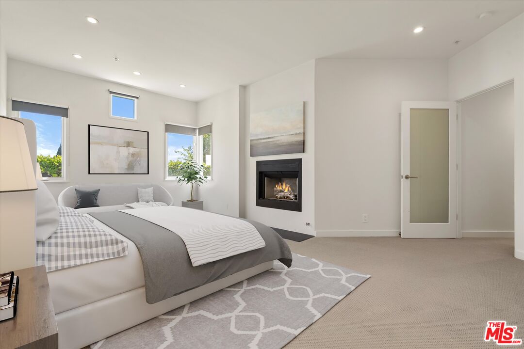 3002 3rd St Unit: 304