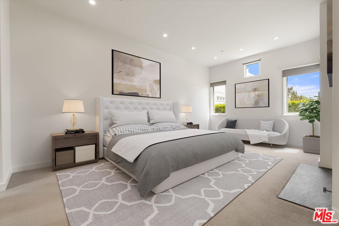 3002 3rd St Unit: 304