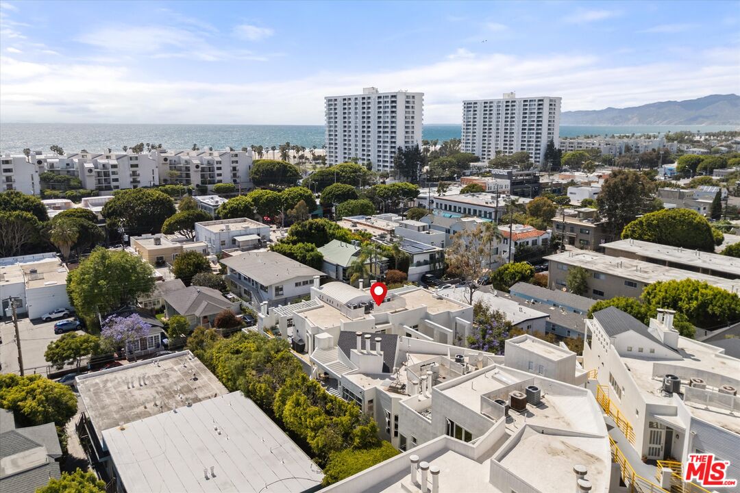 3002 3rd St Unit: 304