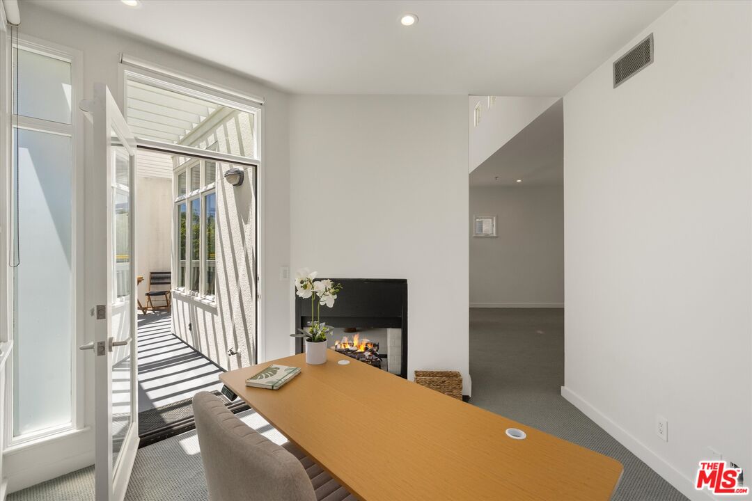 3002 3rd St Unit: 304