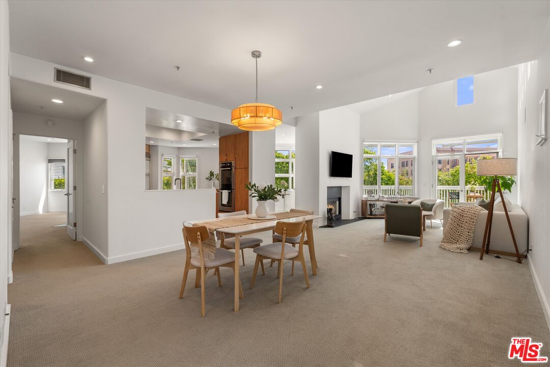 3002 3rd St Unit: 304