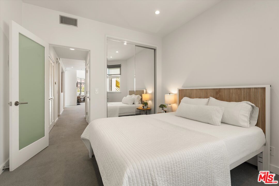 3002 3rd St Unit: 304