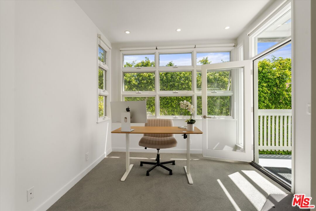 3002 3rd St Unit: 304