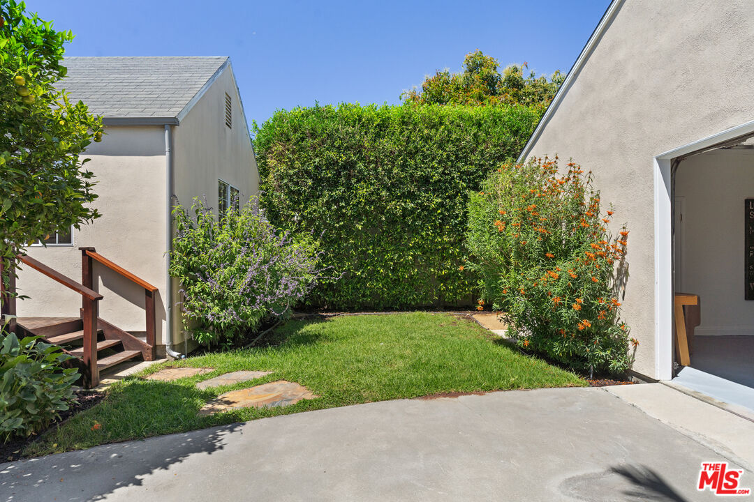 4226 Lyceum Ave
