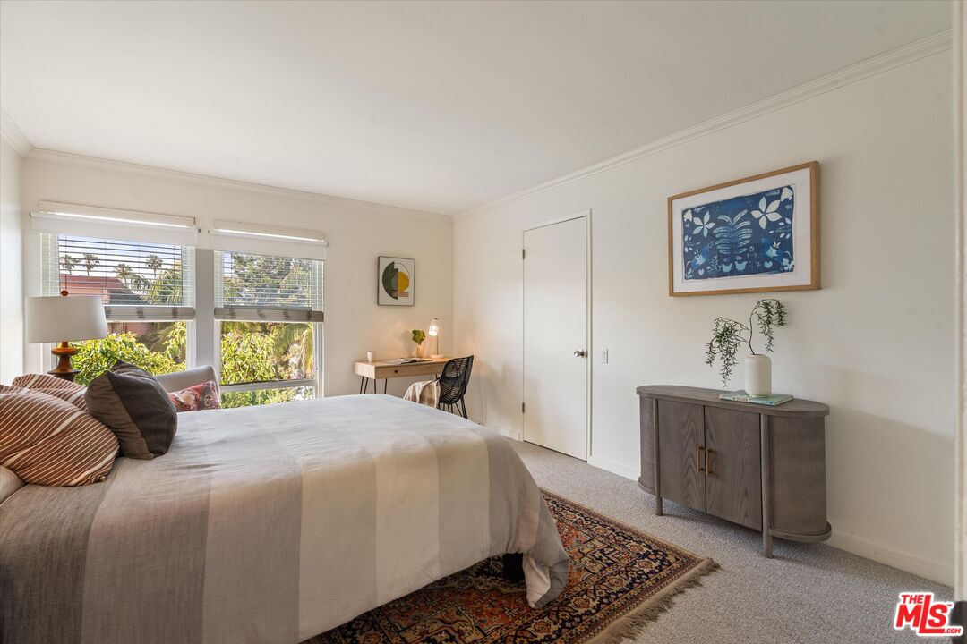 2045 4th St Unit: 301B