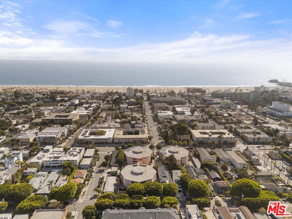 2045 4th St Unit: 301B