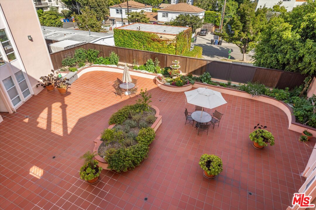 2045 4th St Unit: 301B