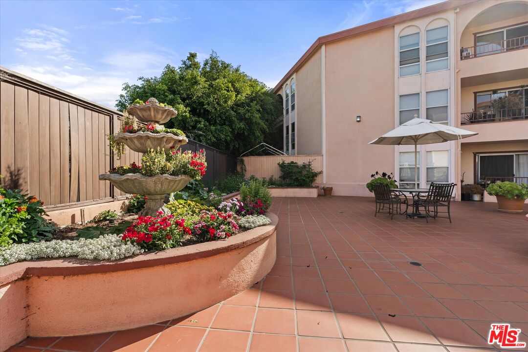 2045 4th St Unit: 301B