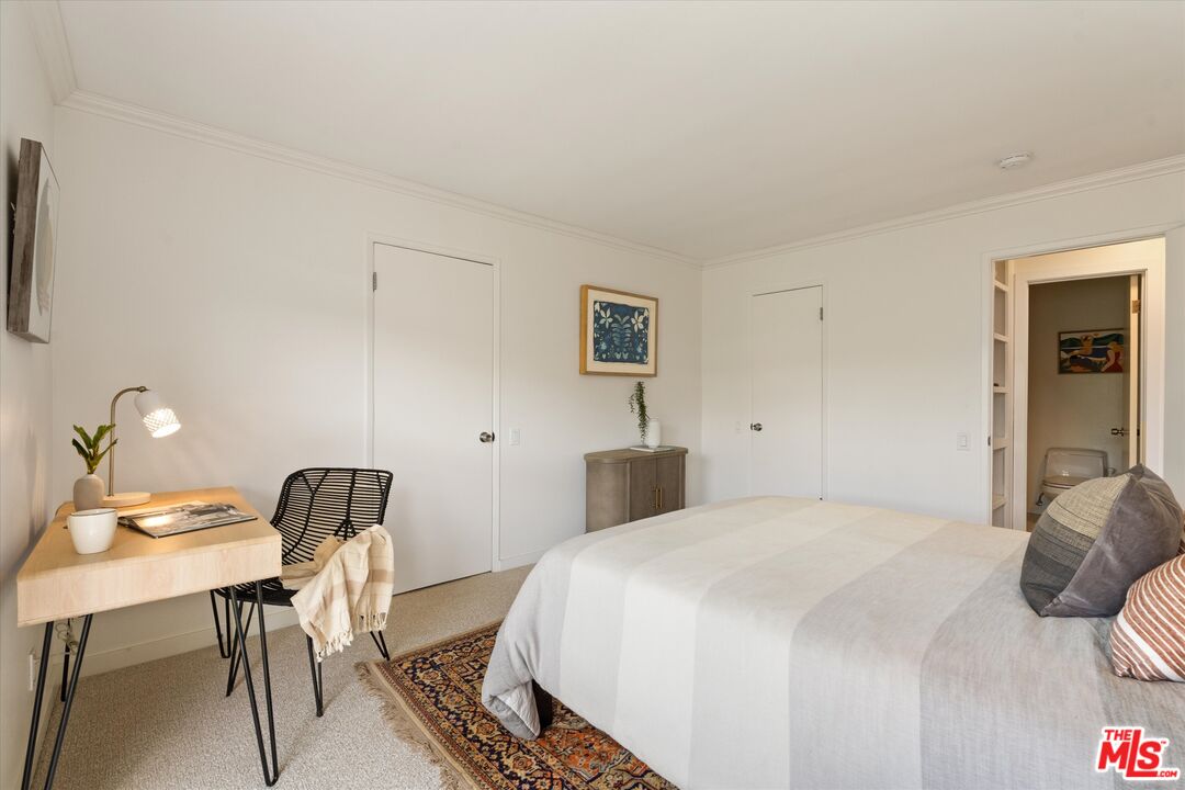 2045 4th St Unit: 301B