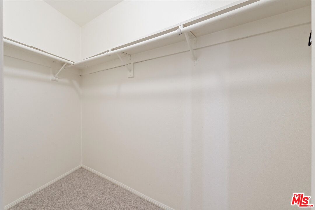 2045 4th St Unit: 301B