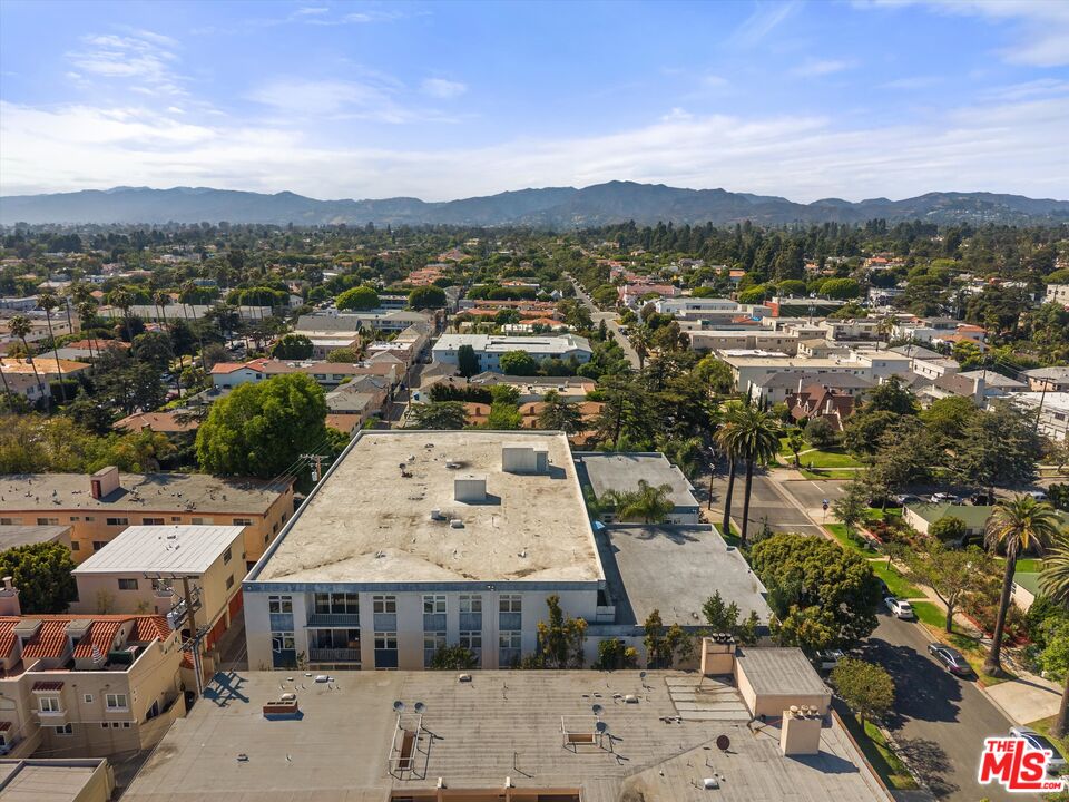 900 Euclid St Unit: 111