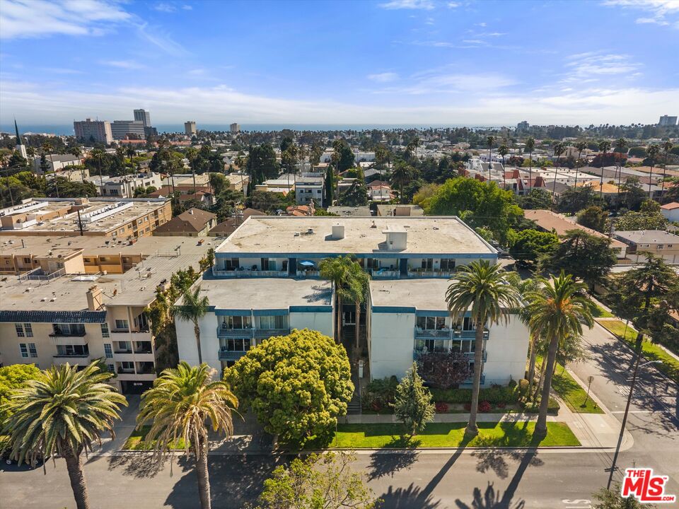 900 Euclid St Unit: 111