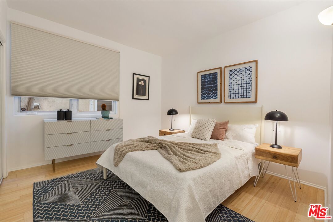 900 Euclid St Unit: 111