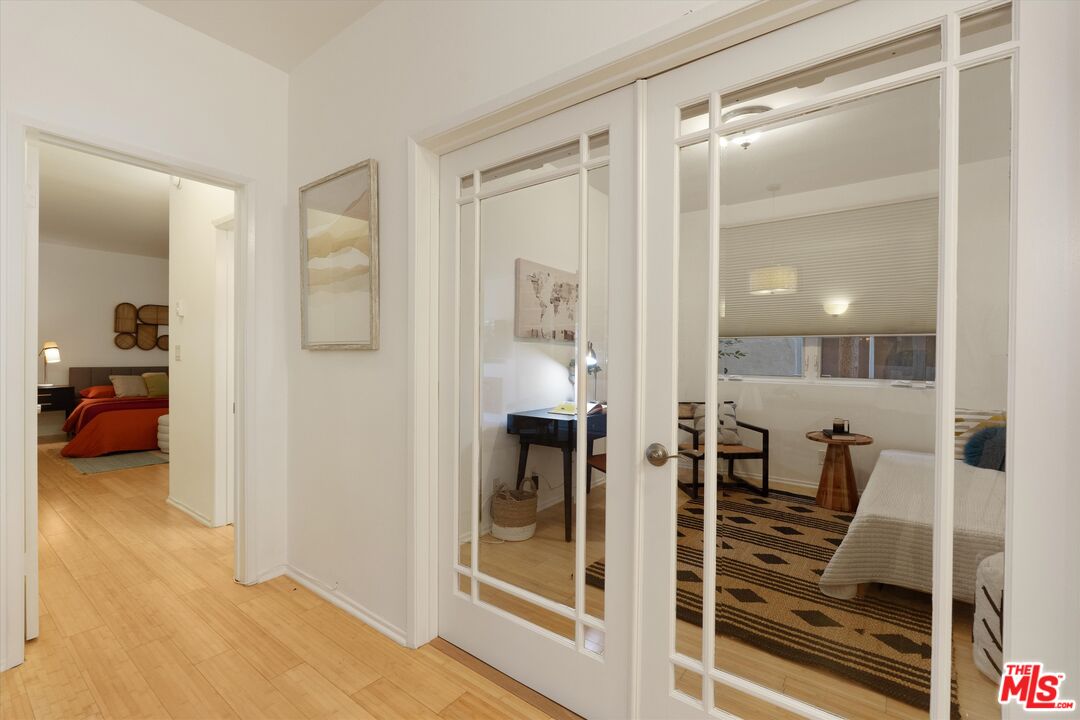 900 Euclid St Unit: 111