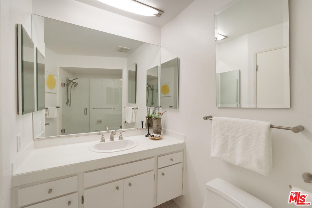 2025 4th St Unit: 302A