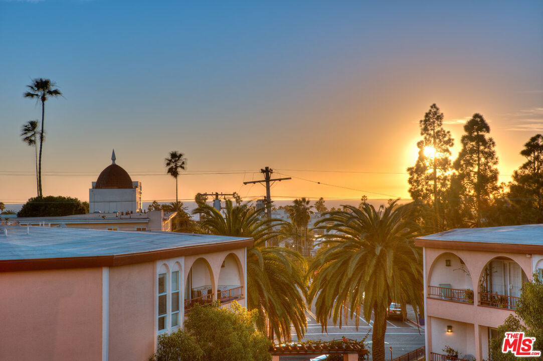 2025 4th St Unit 302a Santa Monica CA