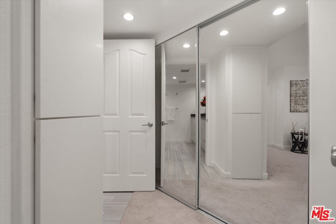 1160 Granville Ave Unit: 108