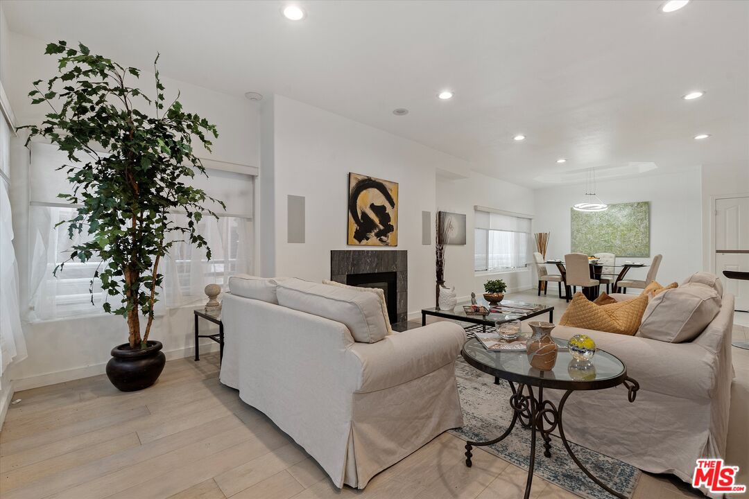 1160 Granville Ave Unit: 108