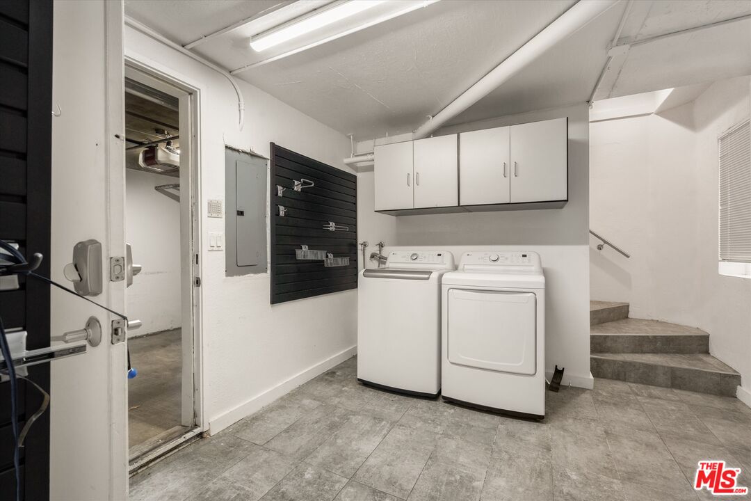 1160 Granville Ave Unit: 108