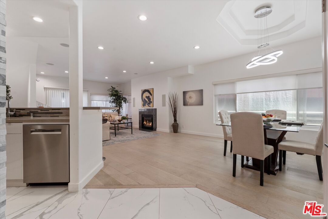 1160 Granville Ave Unit: 108