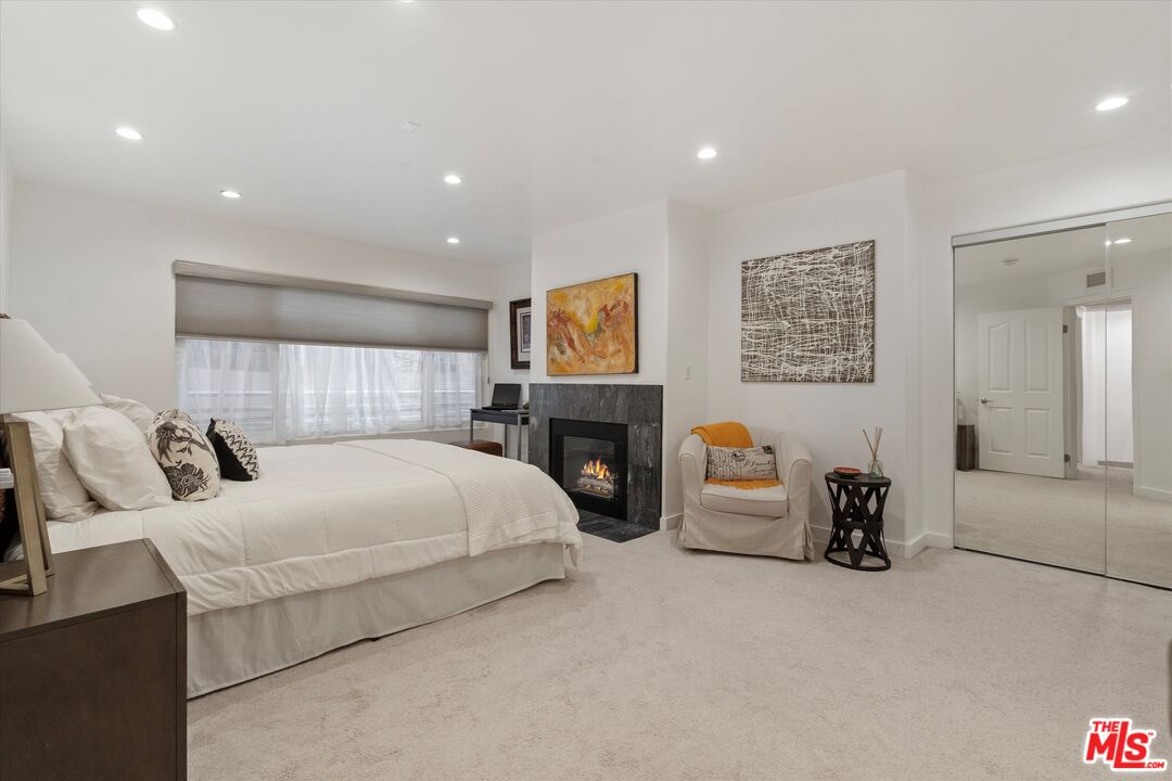 1160 Granville Ave Unit: 108