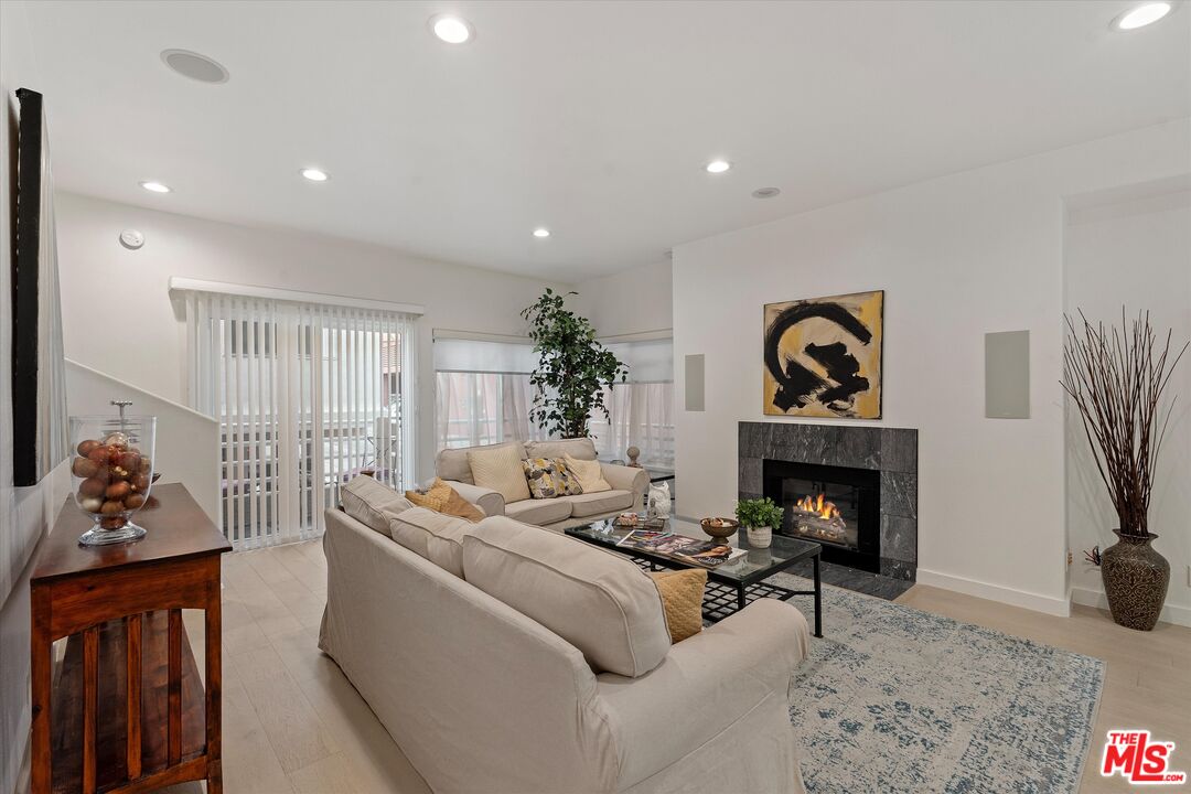 1160 Granville Ave Unit: 108