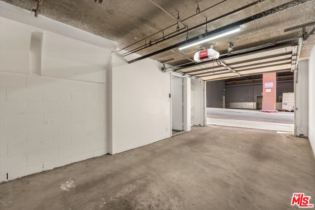 1160 Granville Ave Unit: 108