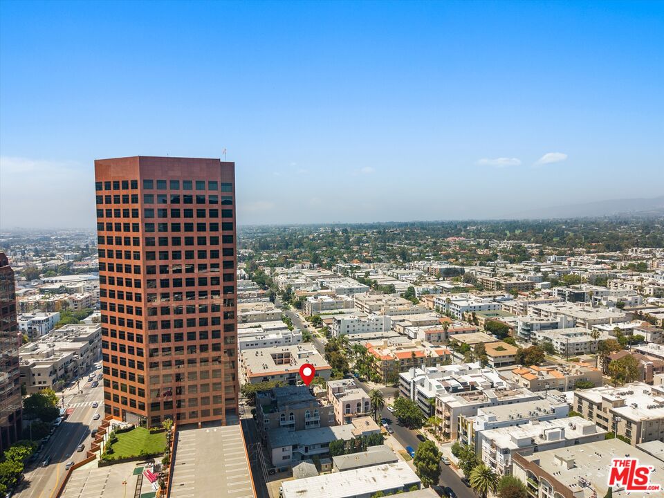 1160 Granville Ave Unit: 108