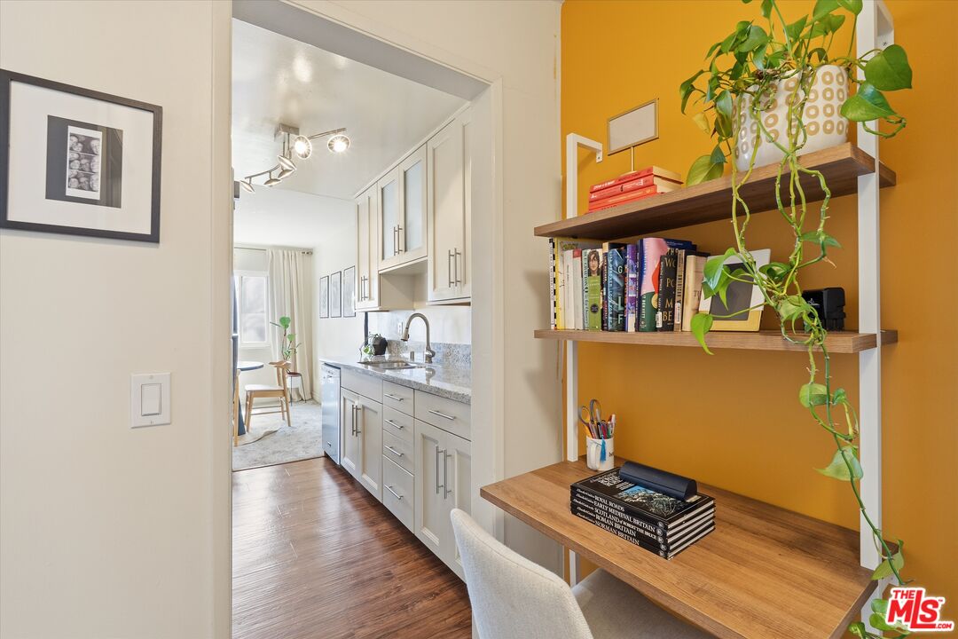 428 Hill St Unit: 16