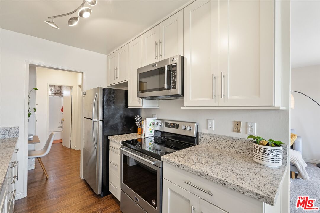 428 Hill St Unit: 16