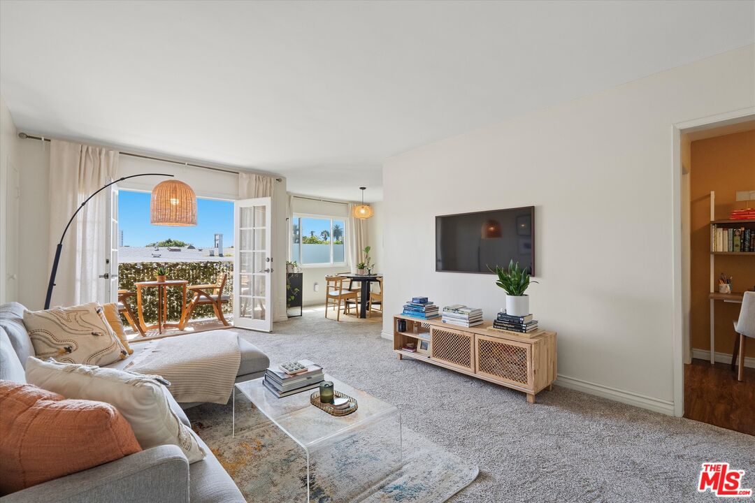 428 Hill St Unit: 16