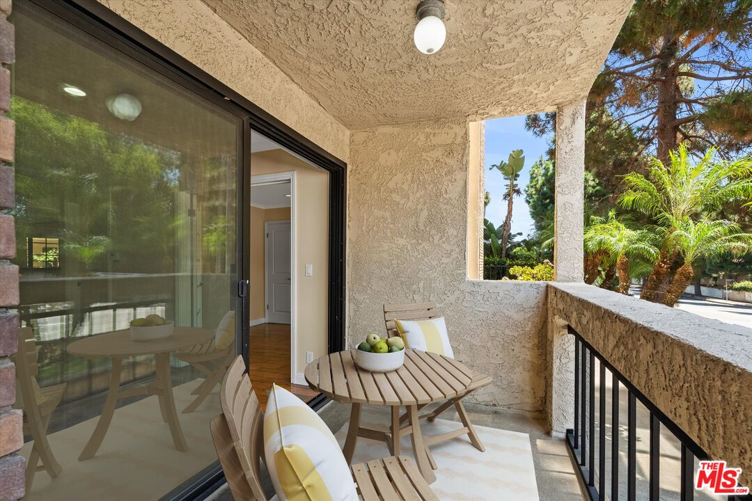 12321 Ocean Park Blvd Unit: 2