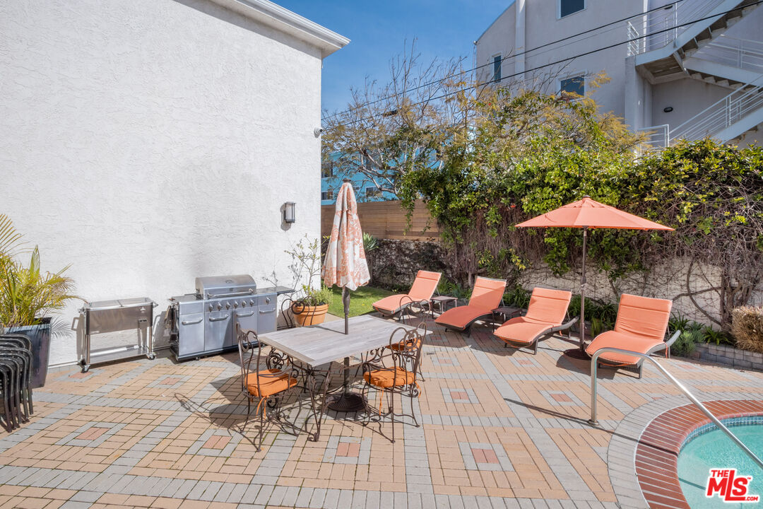 2721 2nd St Unit: 214