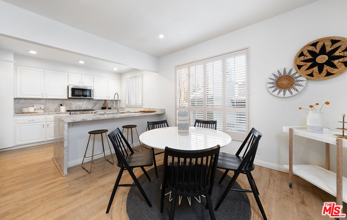 1920 Pandora Ave Unit: 8