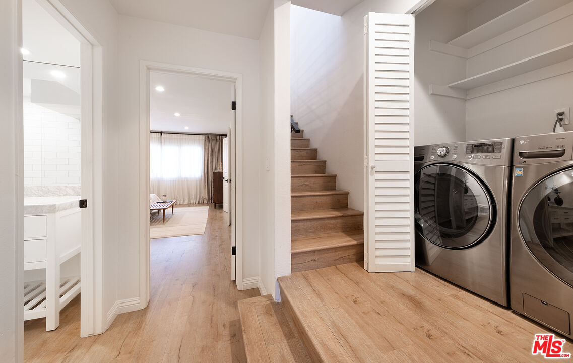 1920 Pandora Ave Unit: 8