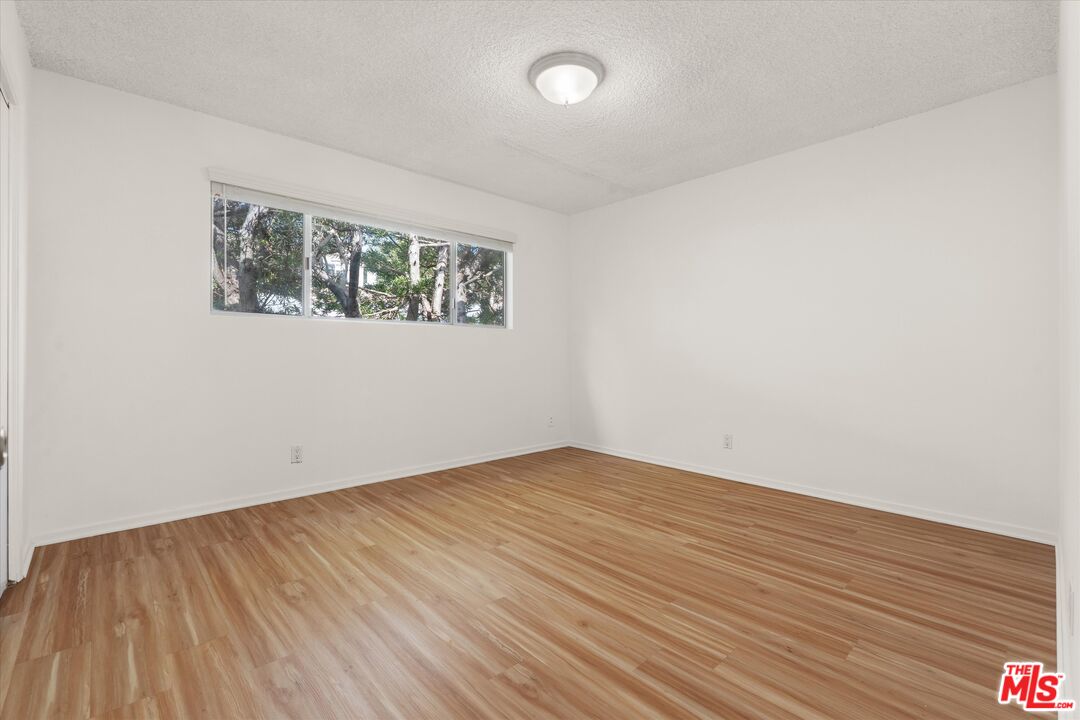 848 15th St Unit: 2