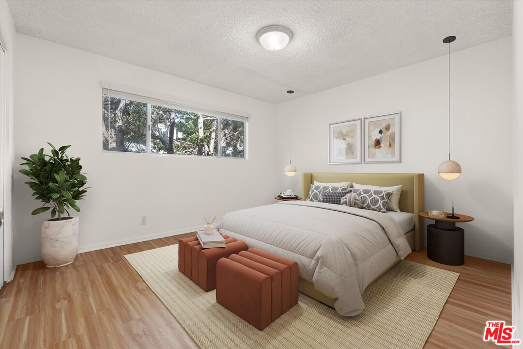 848 15th St Unit: 2