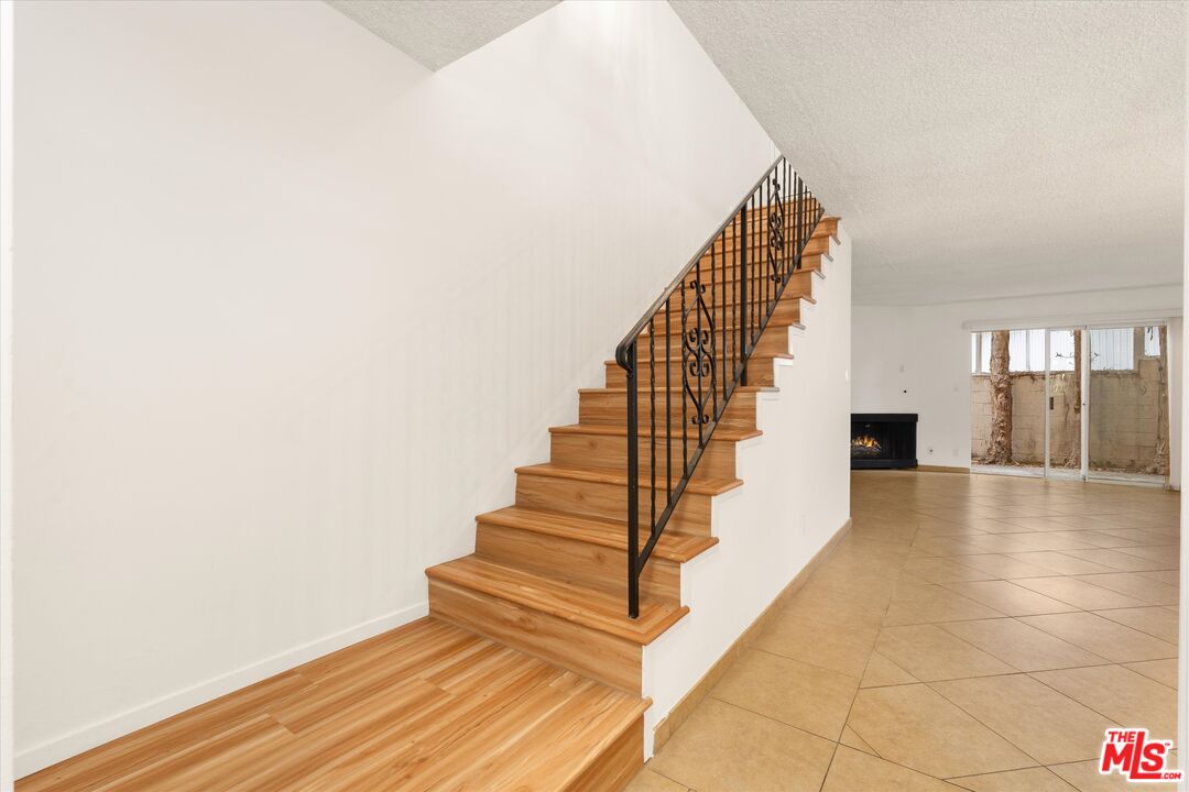 848 15th St Unit: 2