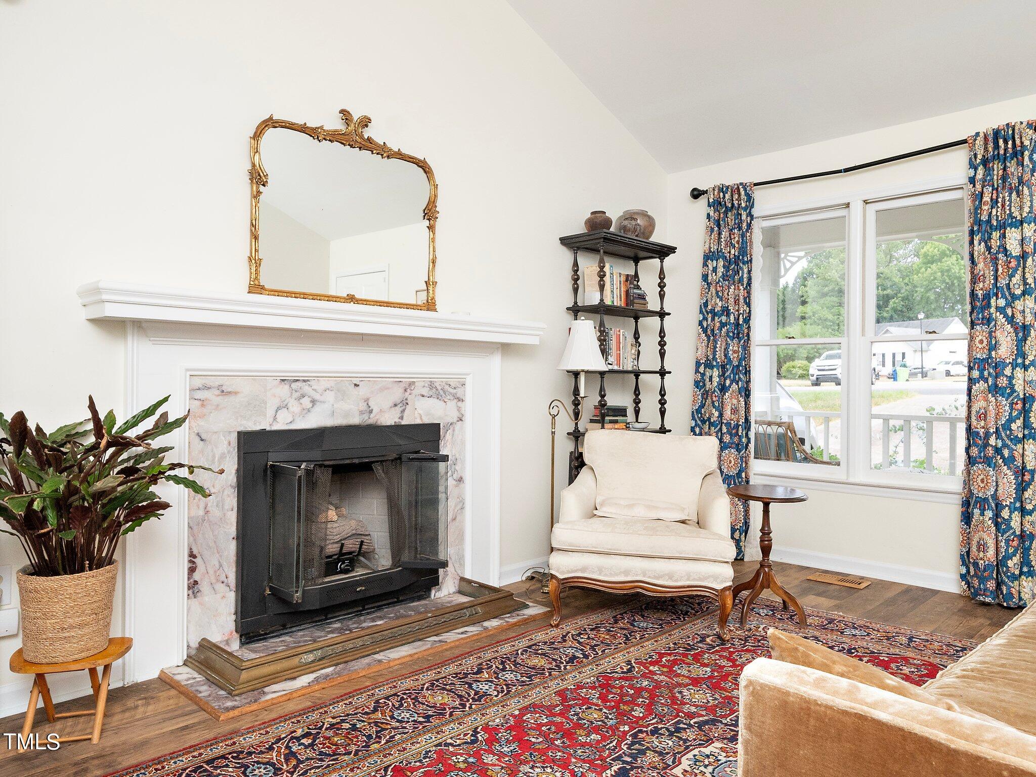 2901 Bannf Court