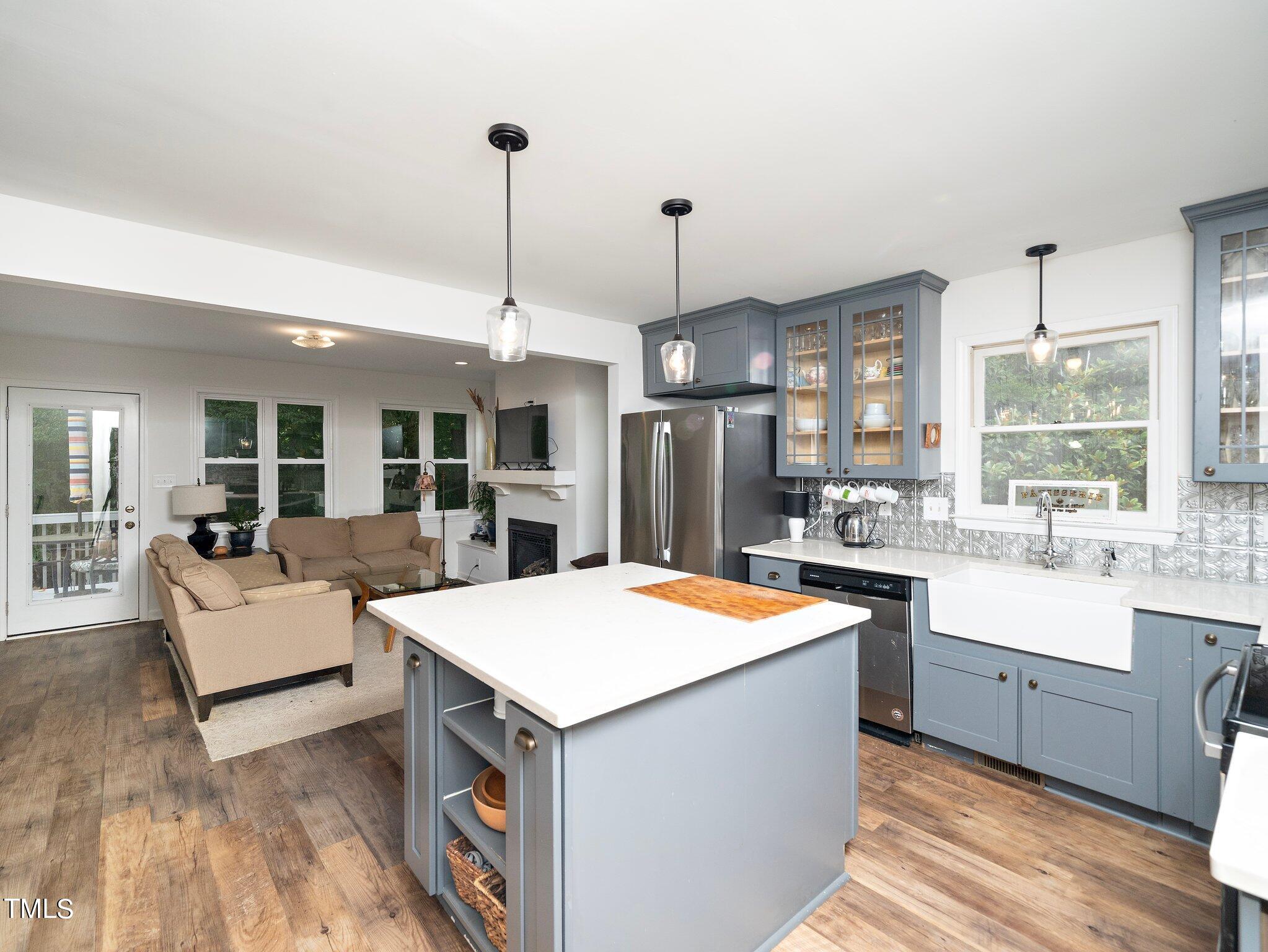 2901 Bannf Court