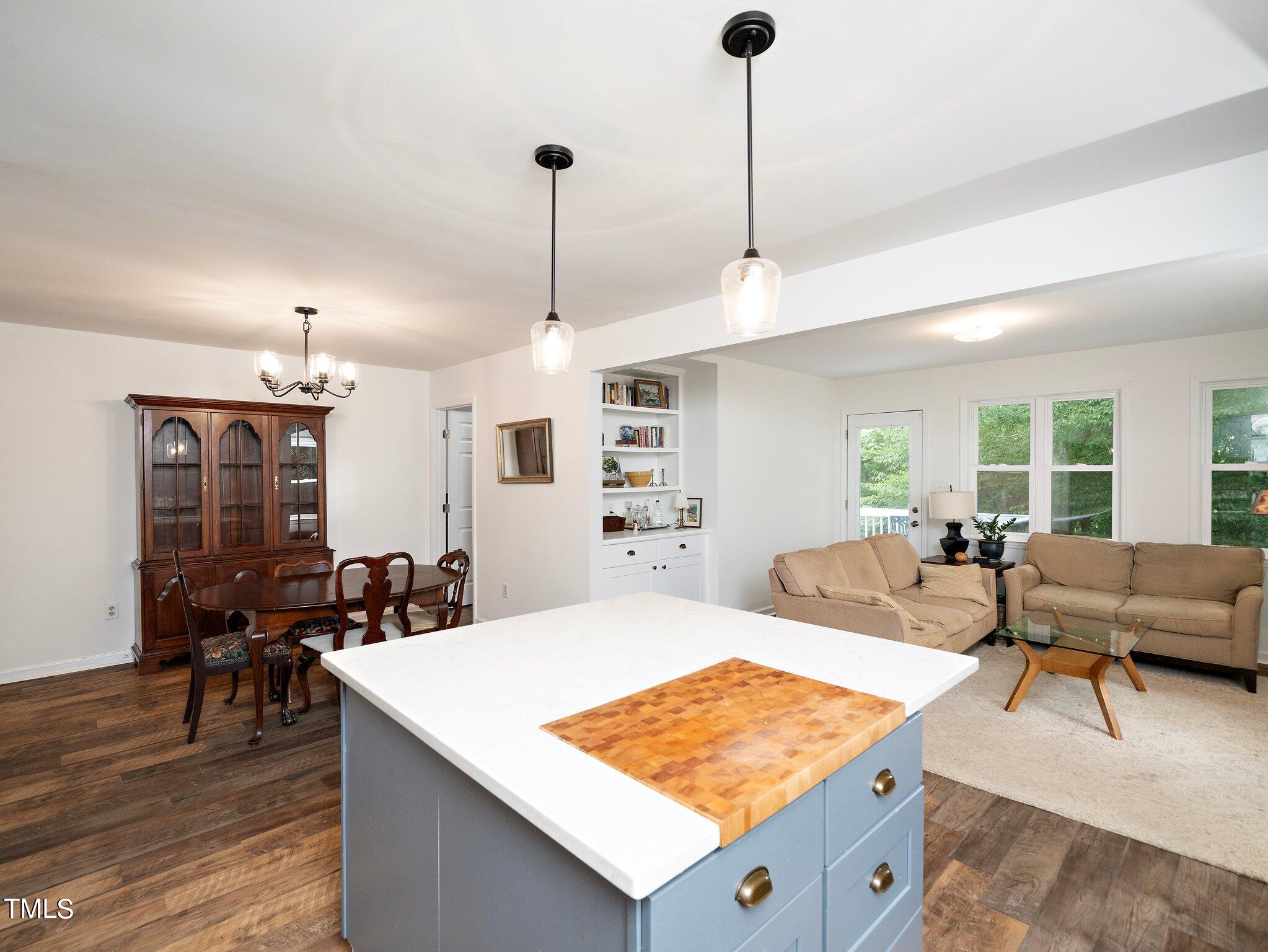 2901 Bannf Court