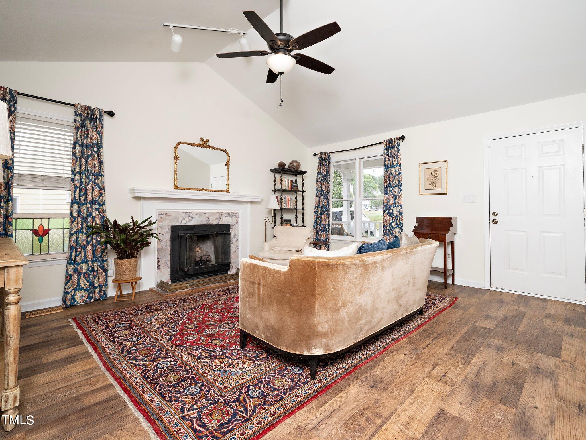 2901 Bannf Court