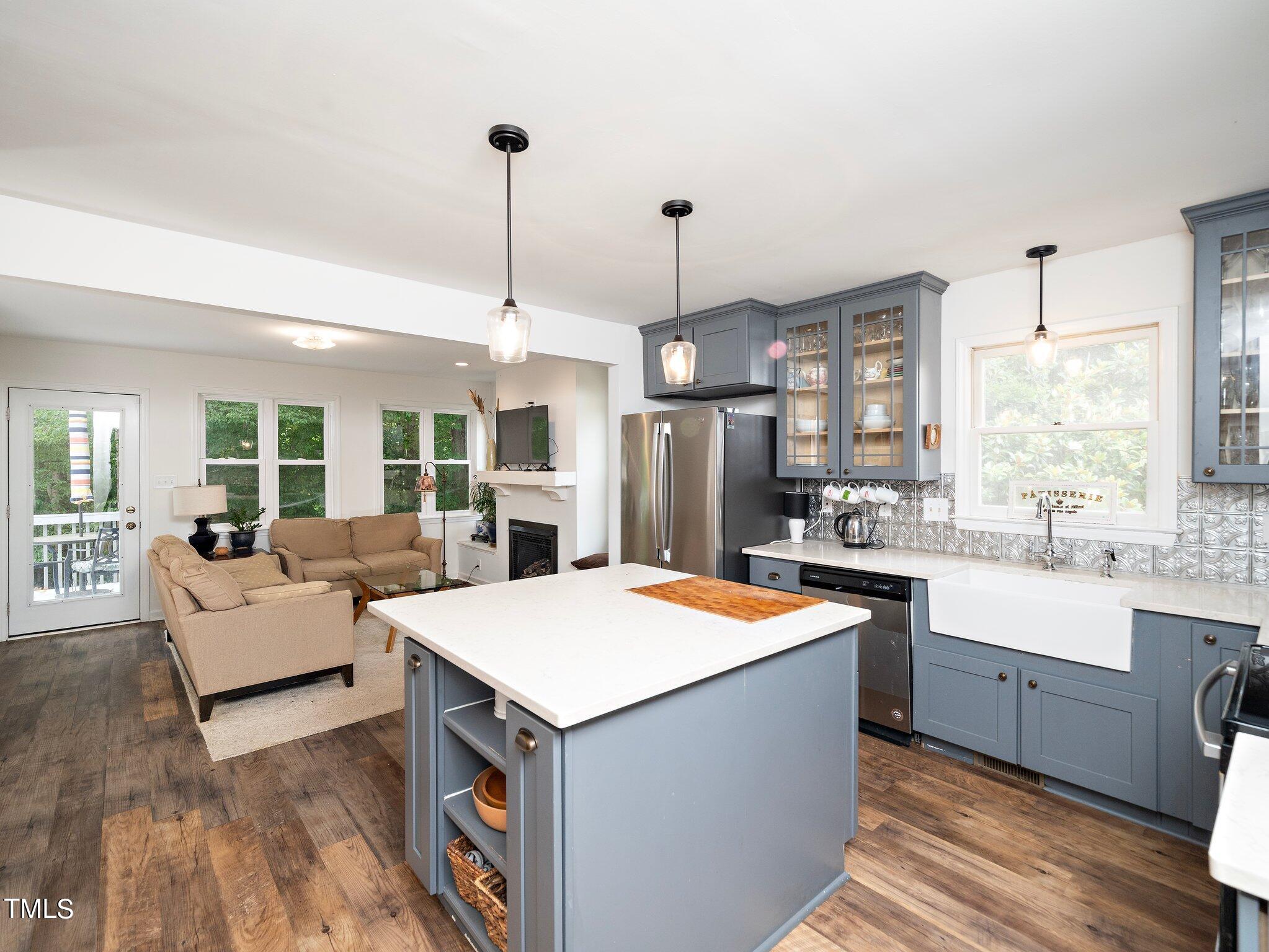 2901 Bannf Court