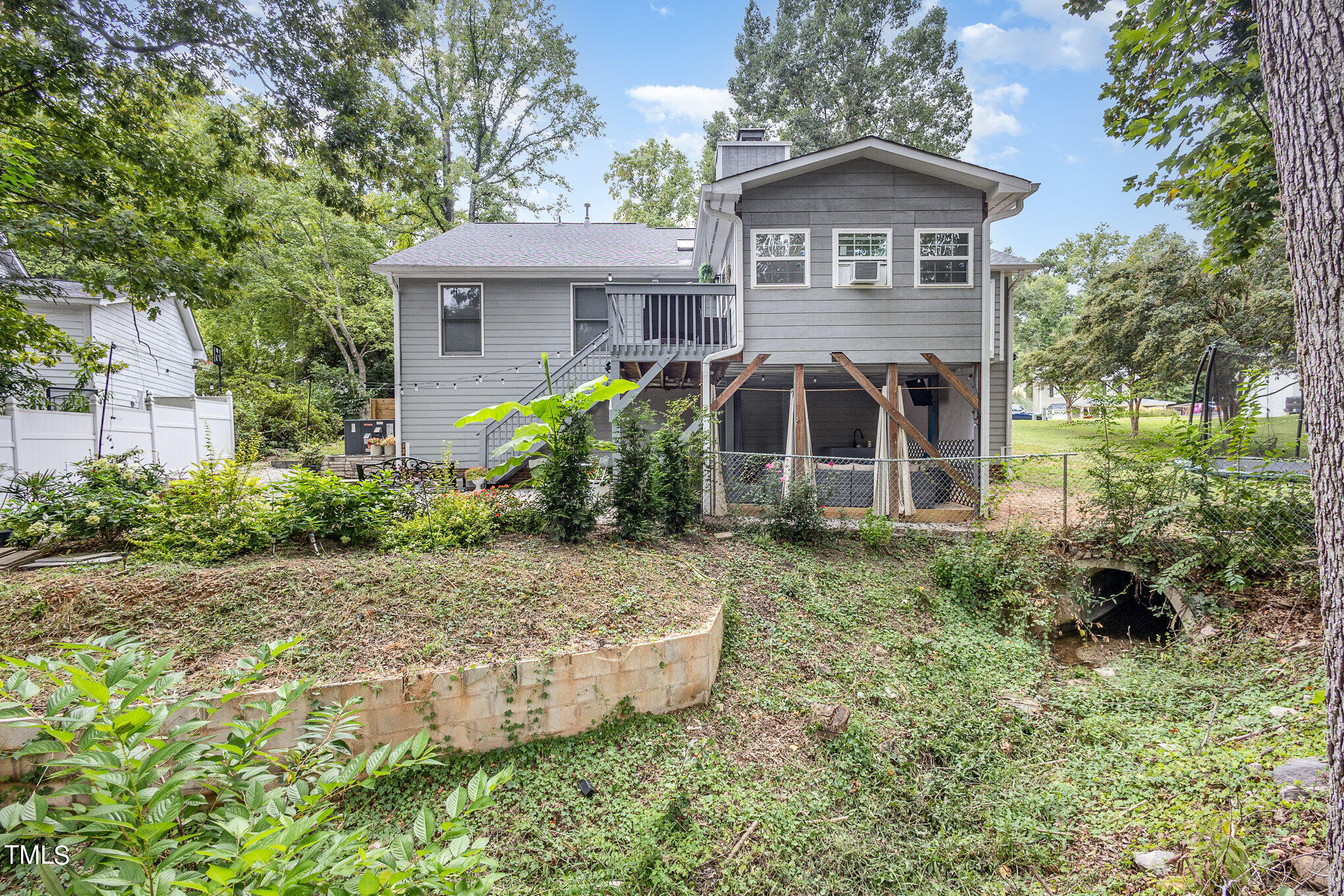 4725 Bivens Drive