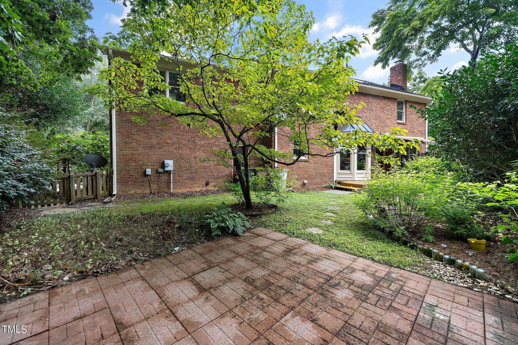 3912 Inkberry Court