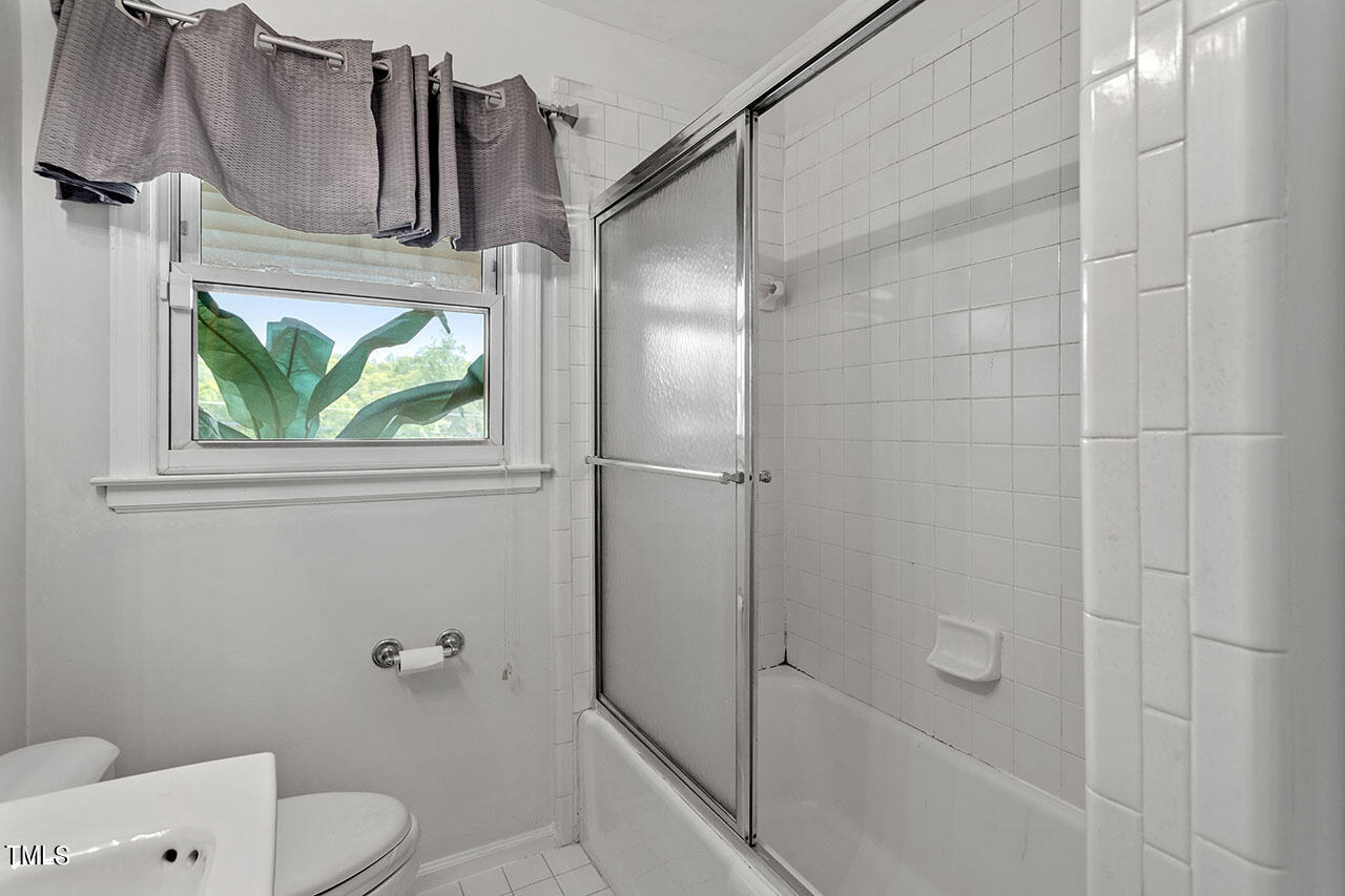 2584 Ardsley Drive