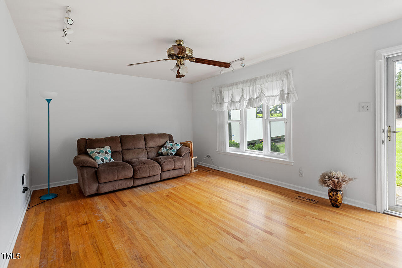 2584 Ardsley Drive