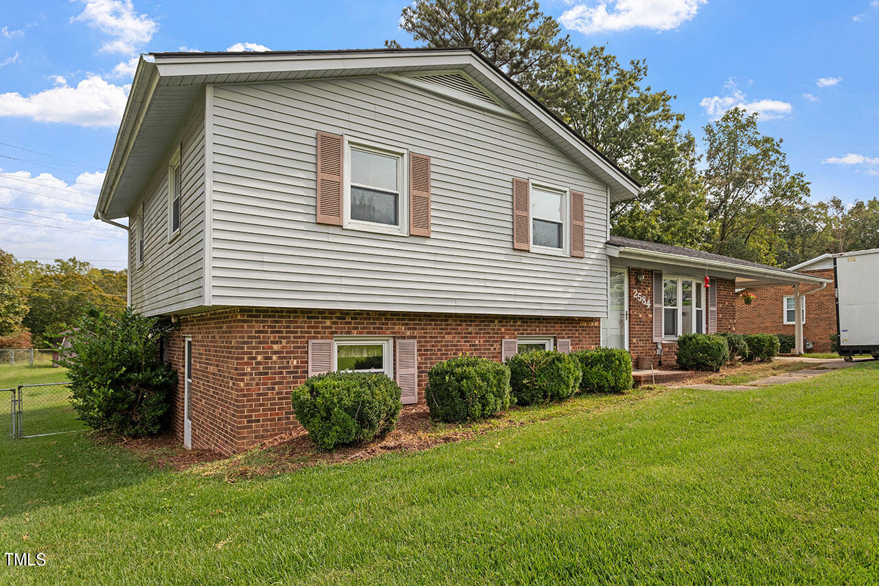 2584 Ardsley Drive