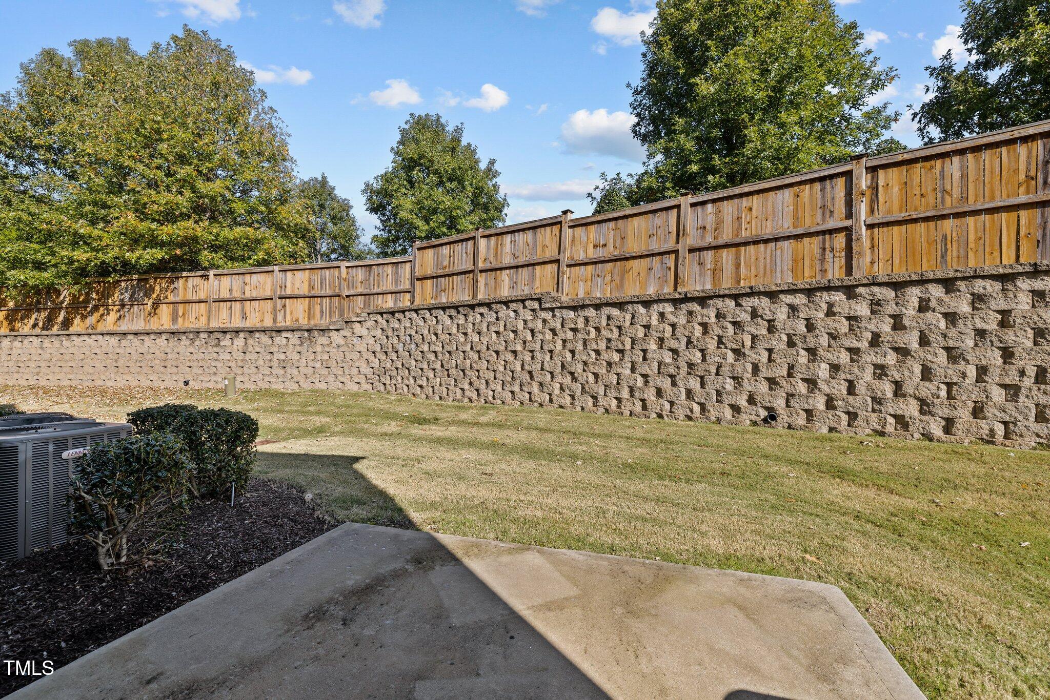 129 Brier Crossings Loop