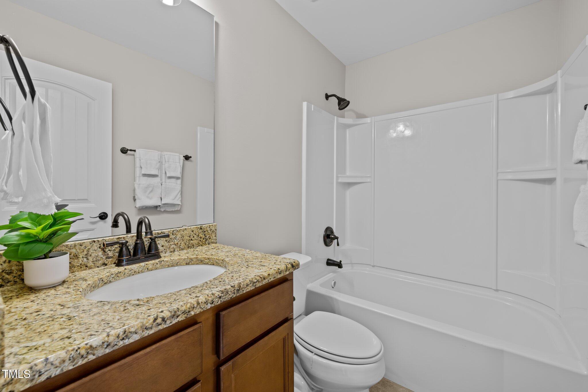 129 Brier Crossings Loop
